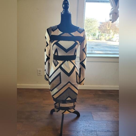 Fire los Angeles body con Dress - Picture 1 of 2